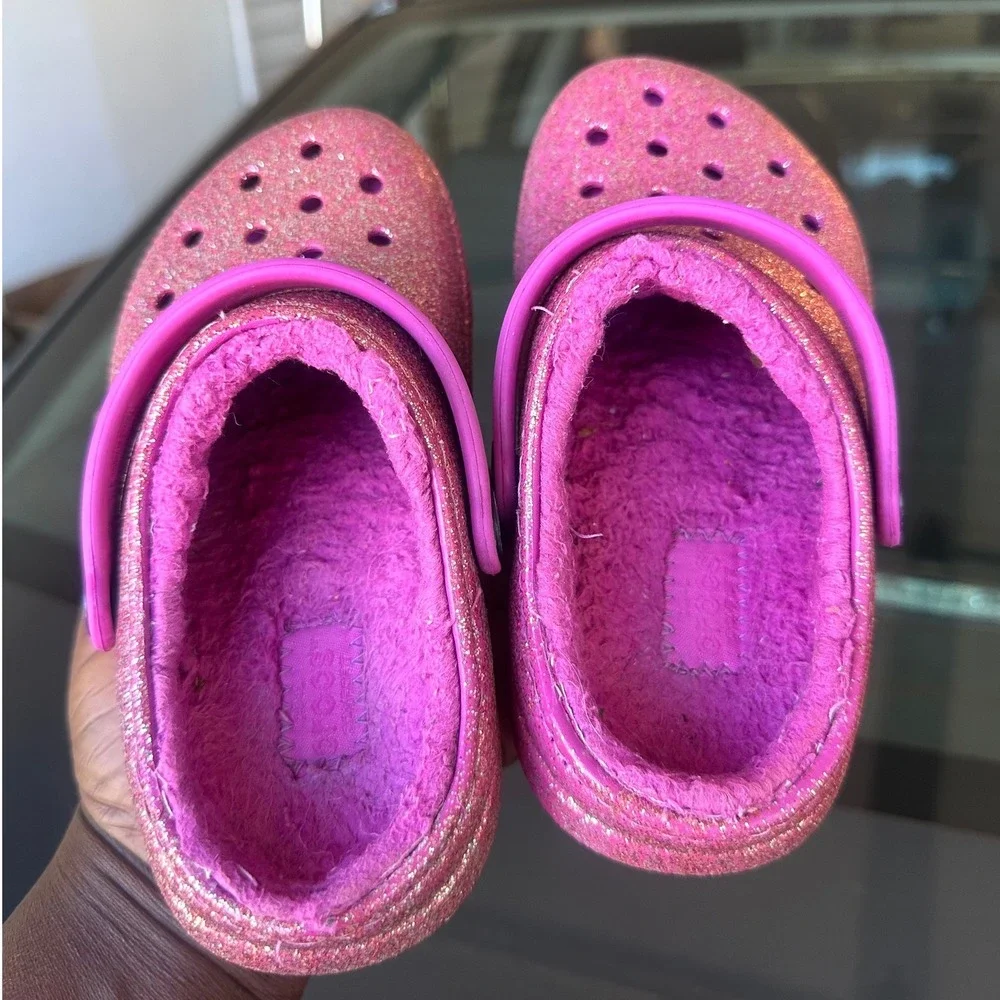 Crocs Kids Classic Lined Glitter Clogs Size 11 Pink Sparkle Sandals